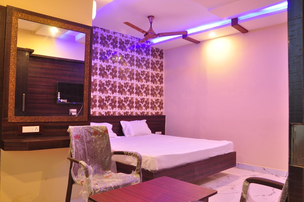 Hotel Golden Inn Balangir Экстерьер фото